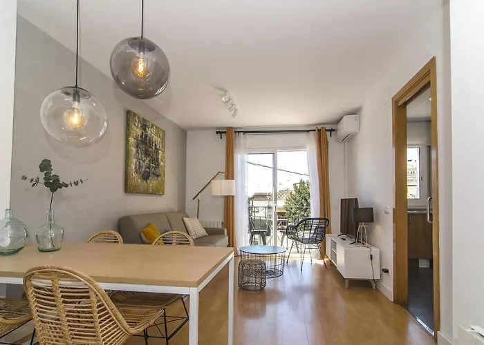 Spaces Terrace Apartment- 1 Bedroom, 1bathroom, Huge Terrace Appartement Sitges